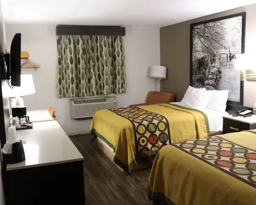 Super 8 by Wyndham San Antonio/I-35 North Hotels in Bexar County