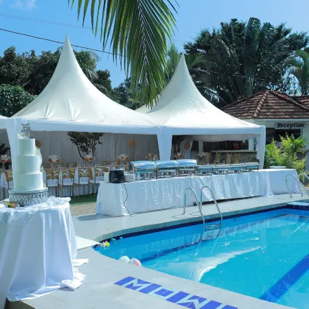 Mowicribs Hotel and Spa
