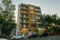 Dat Exx Apartments