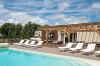 Sure Hotel by Best Western Caen Memorial - Pools