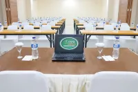 LeGreen Suite Ratulangi