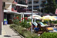 Admiral Plaza Apartments