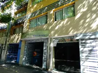 Apart San Lorenzo Hotels near Parque General San Martin