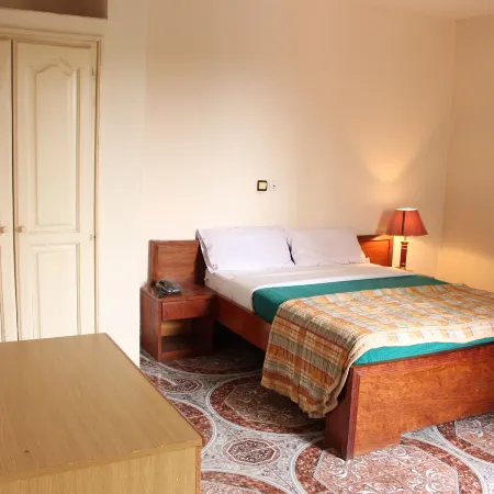 Hotel Meumi Palace