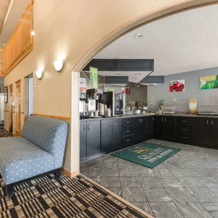 Quality Inn & Suites