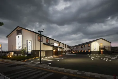 Hotel KAN-RAKU Saitama Honjo-Waseda Hinoki No Yakata Hotels in 