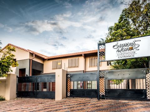 Sunset Manor Guest House