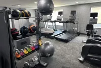 聖安東尼奧市中心/市場廣場萬楓飯店及套房 - 健身房