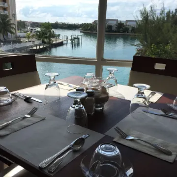 Bell Channel Inn Hotel