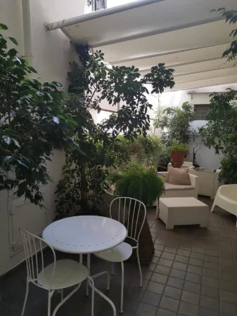 B&B Museo Salinas Отели рядом с достопримечательностью «Катакомбы капуцинов»