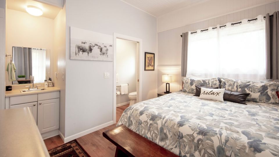 Aloha Junction Guest House - with 5 Private Suite 1-Mile from Hvnp