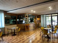 Hotel Villa Dina