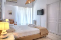 L' Apartment Blanc Dans le Centre de Glyfada - 3-Sterne