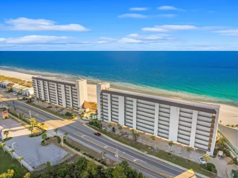 Sandpiper Beacon Beach Resort