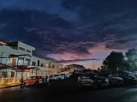 Windermere Hotel - parking