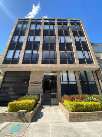 Apartahotel Connect Bogotá Отели рядом с достопримечательностью «Библиотека Луиса Анхеля Аранго»