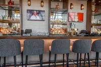 Hilton Branson Convention Center - bar
