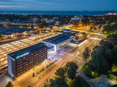 Go Hotel Shnelli Hôtels à : 
