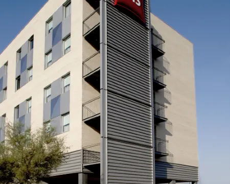 Ibis Lleida Hotels in Lleida