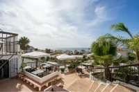 La Tartana Hotel Boutique - Airport Shuttle