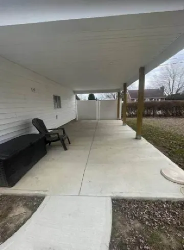 Furnished Monthly Rental - House