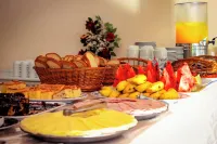 Velinn Hotel Natureza Foz