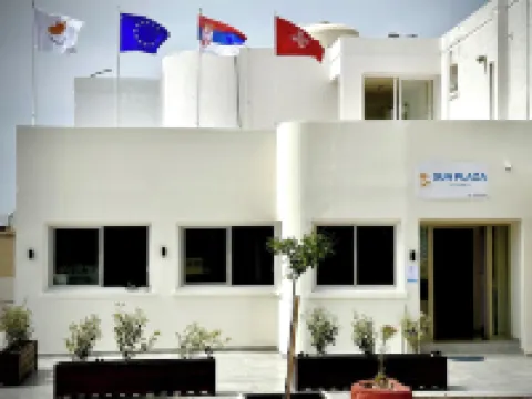 Sun Plaza Suites - Adults Only