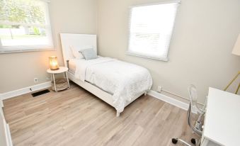 5 min Walk to Notre Dame Modern Home 517