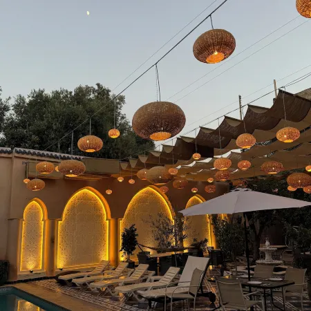 Palais Shazam & Spa