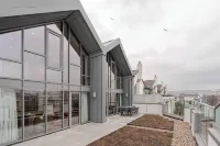 Waterside Living I Luxe Apartments Hotels in Dundry