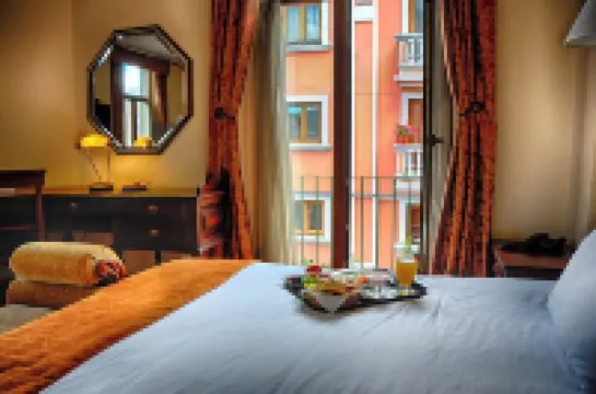 Real Audiencia Hotels near Quito Old Town