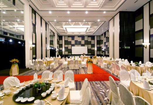 시슬 포트 디킨슨