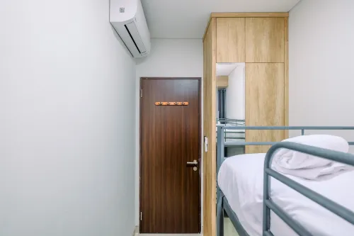 Modern Look and Comfy 2Br Transpark Cibubur Apartment