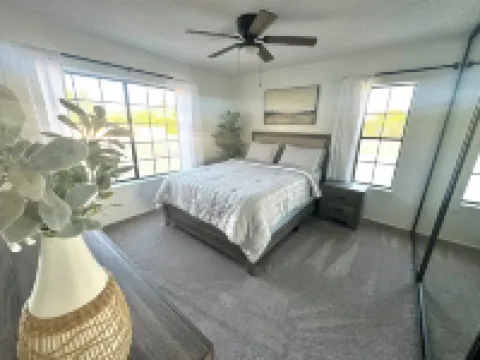 PETS STAY FREE! 2 bed/2.5 ba townhome on Golf Course in the Foothills of Yuma 福瑞娜麓山酒店