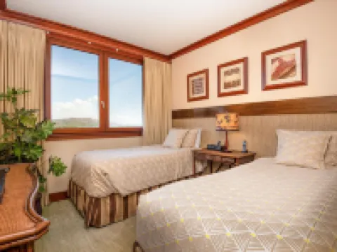 Beautiful Oceanview Villa at Beach Villas at Ko Olina โรงแรมในแคโปเล