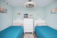 Blue Water Vista at Royal Garden 2BR, 2BA Direct Oceanfront