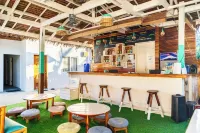 My Green Hostel Hotels in San Vicente