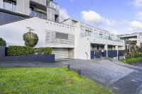 Ponsonby Delight with Free Parking Hotels in Grey Lynn