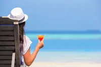 Macoco Resort Hotels in Belas