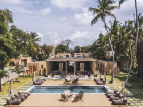 LalaGalu Hotels in Galu Beach