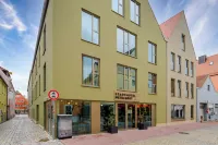 Stadthotel Neumarkt Mitte Hotels near Bankl mit Steinfiguren - Kreuzberg Deining