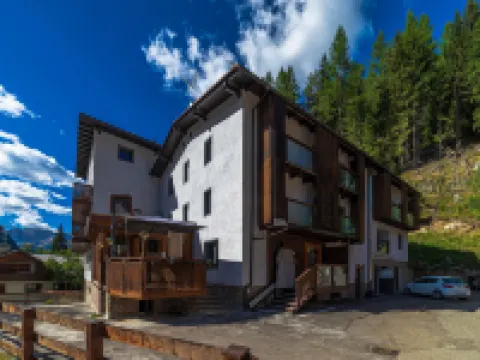 Chalet Margoni Hotels in Canazei
