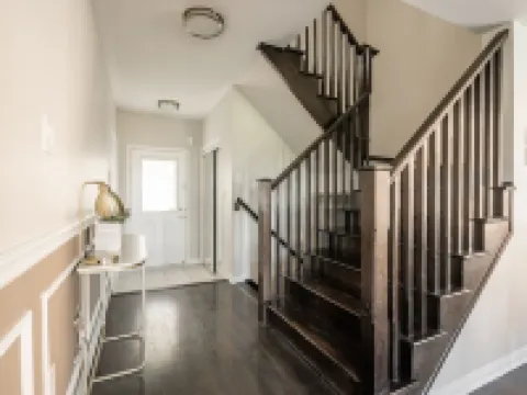 Globalstay Modern 3 Bedroom House in Brampton Hotels in Brampton