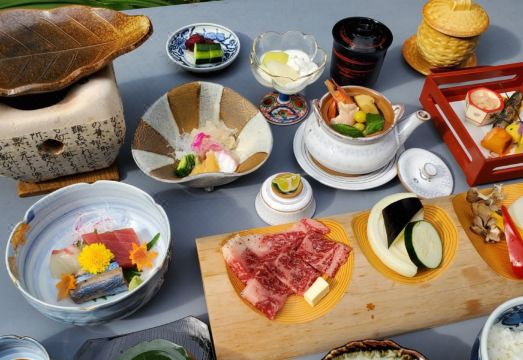 1. 다카오 간코 호..