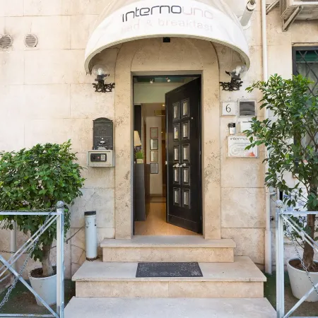 Internouno