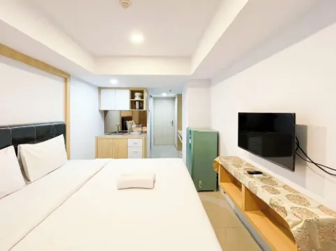 Modern Look Studio at de Prima Apartment