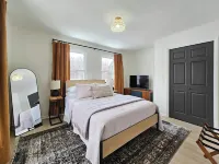 NEW! Hot Tub, Firepit & Game System Near Hershey - Walk To Lake & Fishing!