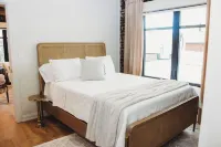 The Eleanor. 2 King bed/ 2 full bath