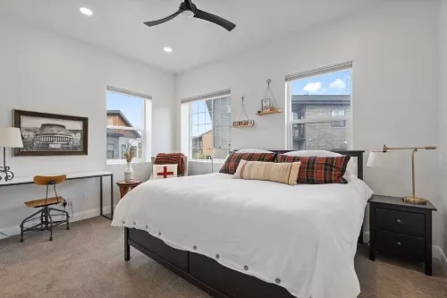 Powder Mountain Ski Retreat, an art-inspired townhome in the heart of Eden Hotels in Wolf Creek