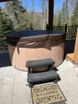 UP north getaway with Hottub! Hotels in 